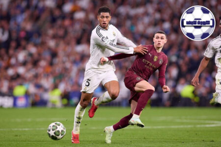 شعار دوري أبطال أوروبا مع كرات القرعة تظهر أسماء فريقي ريال مدريد ومانشستر سيتي