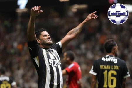 شجار عنيف بين لاعبي كروزيرو وأتلتيكو مينيرو في نهائي الدوري