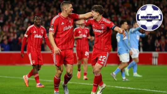 شعار بطولة الدوري الأوروبي مع عرض لمواجهات ربع النهائي لموسم 2026